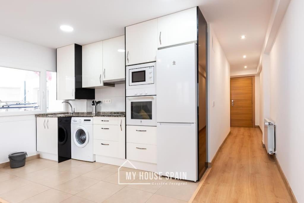 Myhousespain - Luminoso Y Amplio Piso En El Centro Gijon Exterior photo